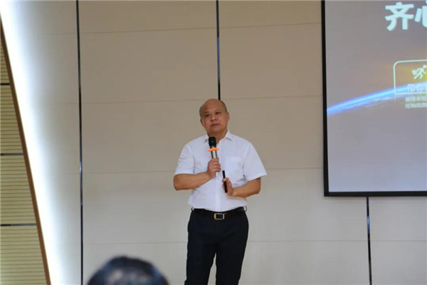 论道百倍邦 智瞰新未来-肥料大鳄新洋丰焦点客户团Z6尊龙凯时生物考察行